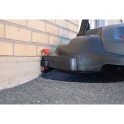 Battery-operated dry sweeper Starmix Haaga 697 Profi