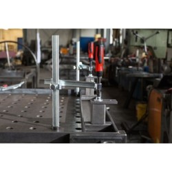 Pitskruvi keevituslauale TWV28, 300 x 110-175 mm, Ø 28 mm, T-käepide, Bessey