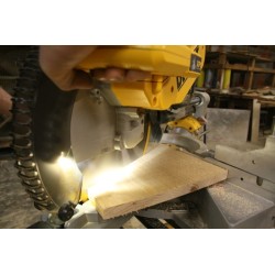 Compound Mitre Saw DeWalt DWS780-QS